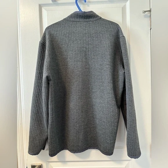 Men’s long sleeve sweater with lining - Picture 2 of 3